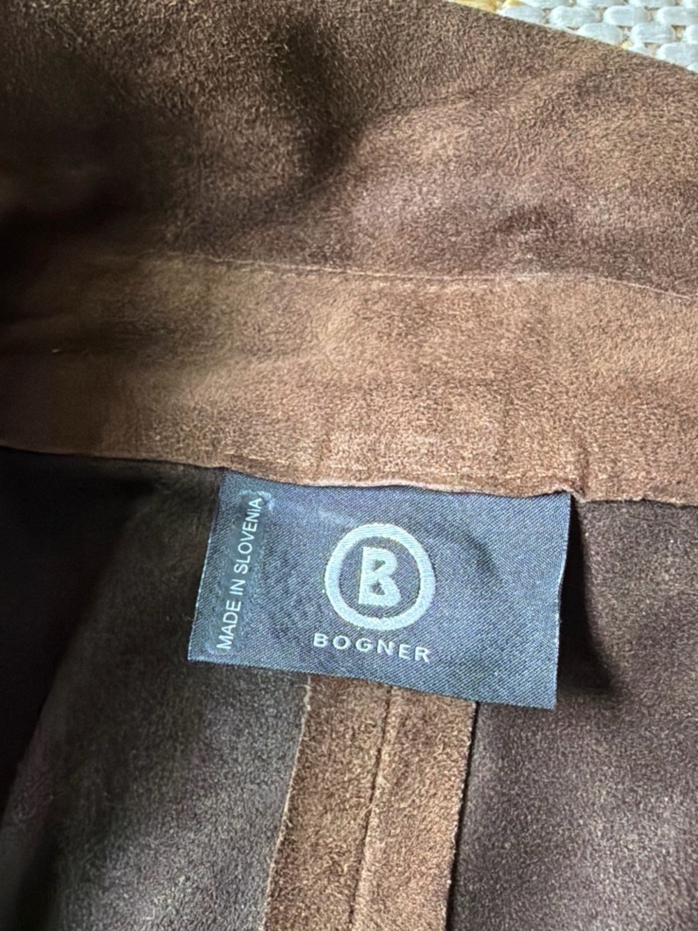 Bogner Suede Ruffle Front top - Picture 4 of 5